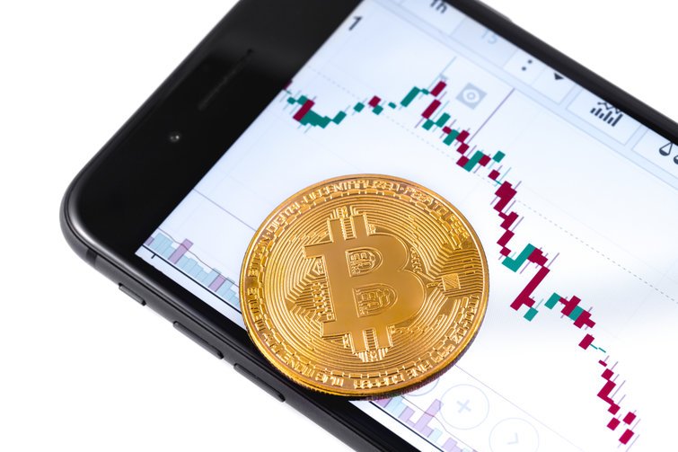 Apple Bans Cryptocurrency Apps From App Store - 
